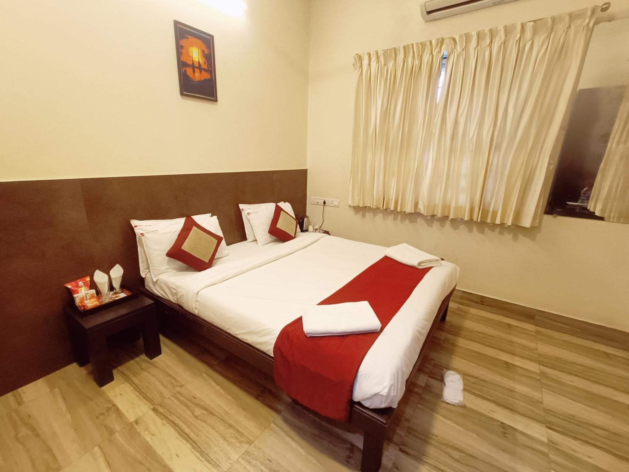 Hotel Marys Arcade Thanjavur Buitenkant foto