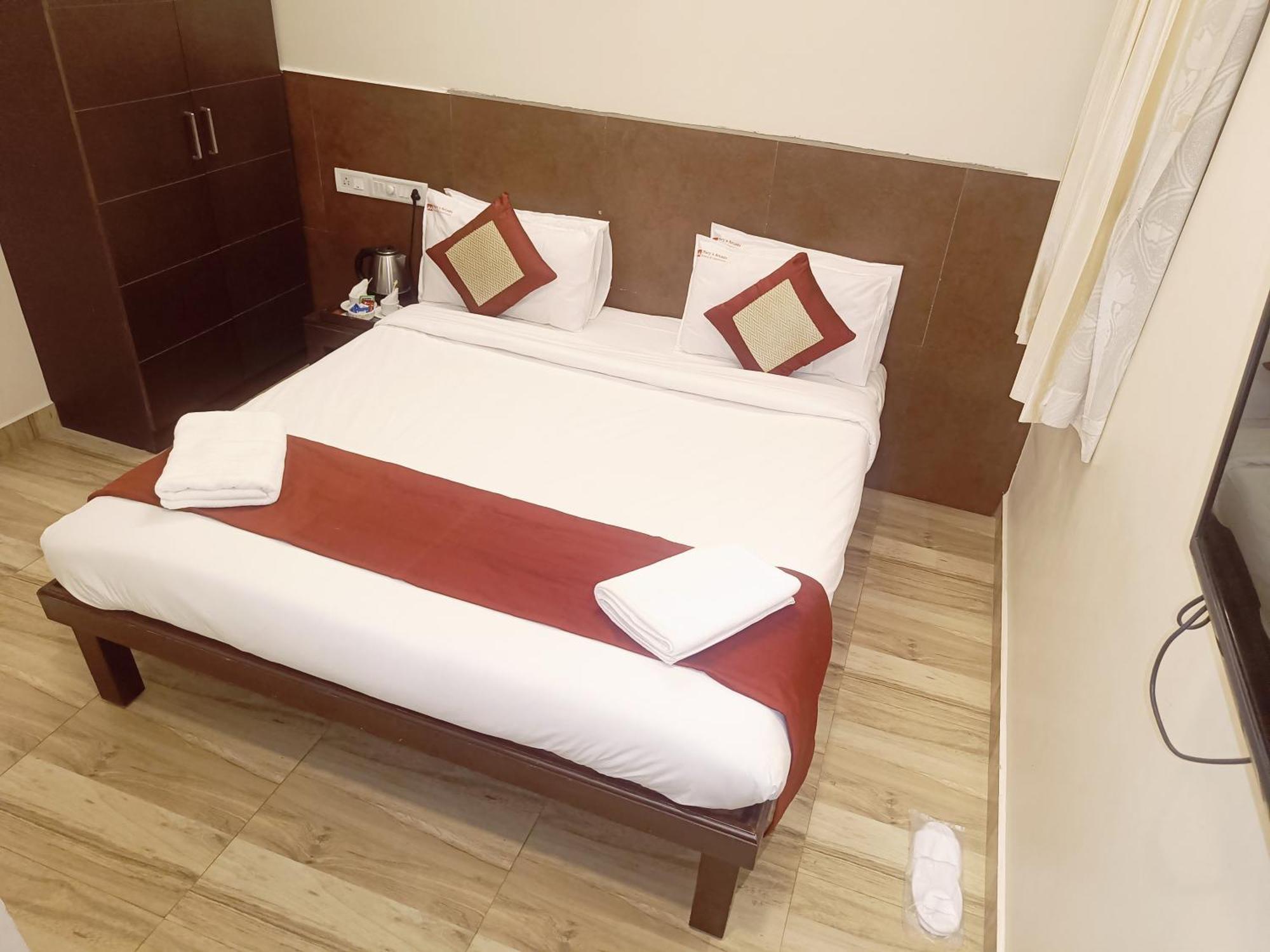 Hotel Marys Arcade Thanjavur Buitenkant foto